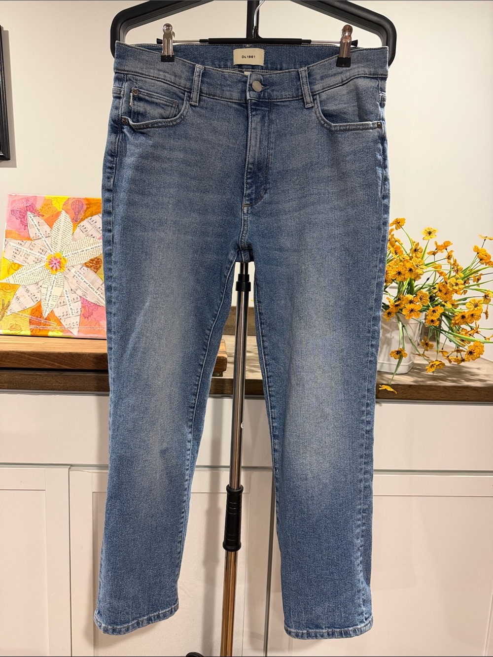 DL1961 Women's Light Blue Jeans Mila cigarette size 31 waist